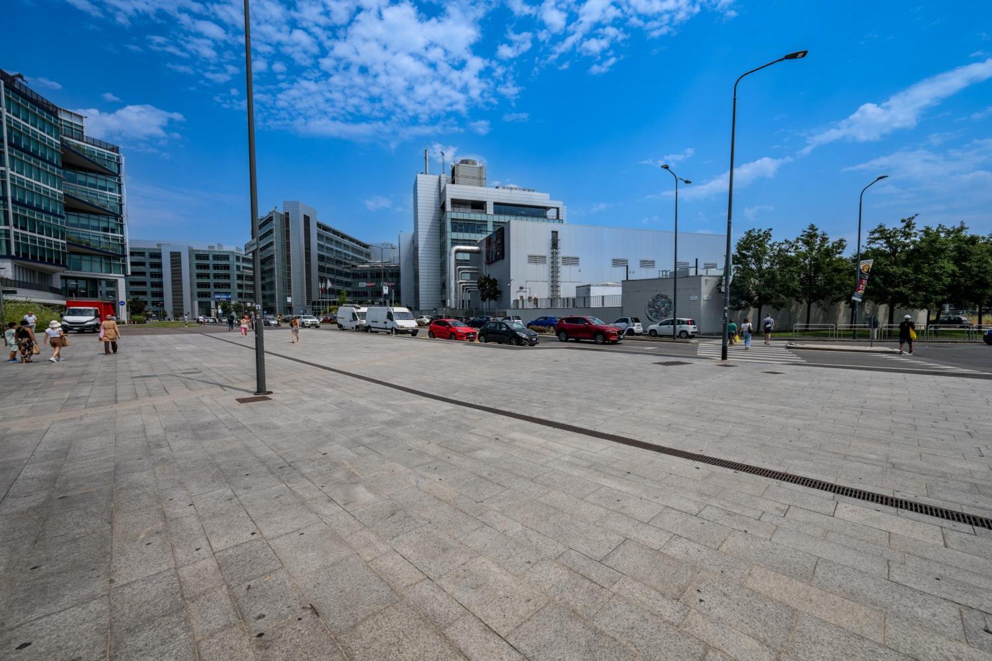 Cozy Suite Rogoredo Apartment Next To The Metro And Train Station Milano Exterior foto