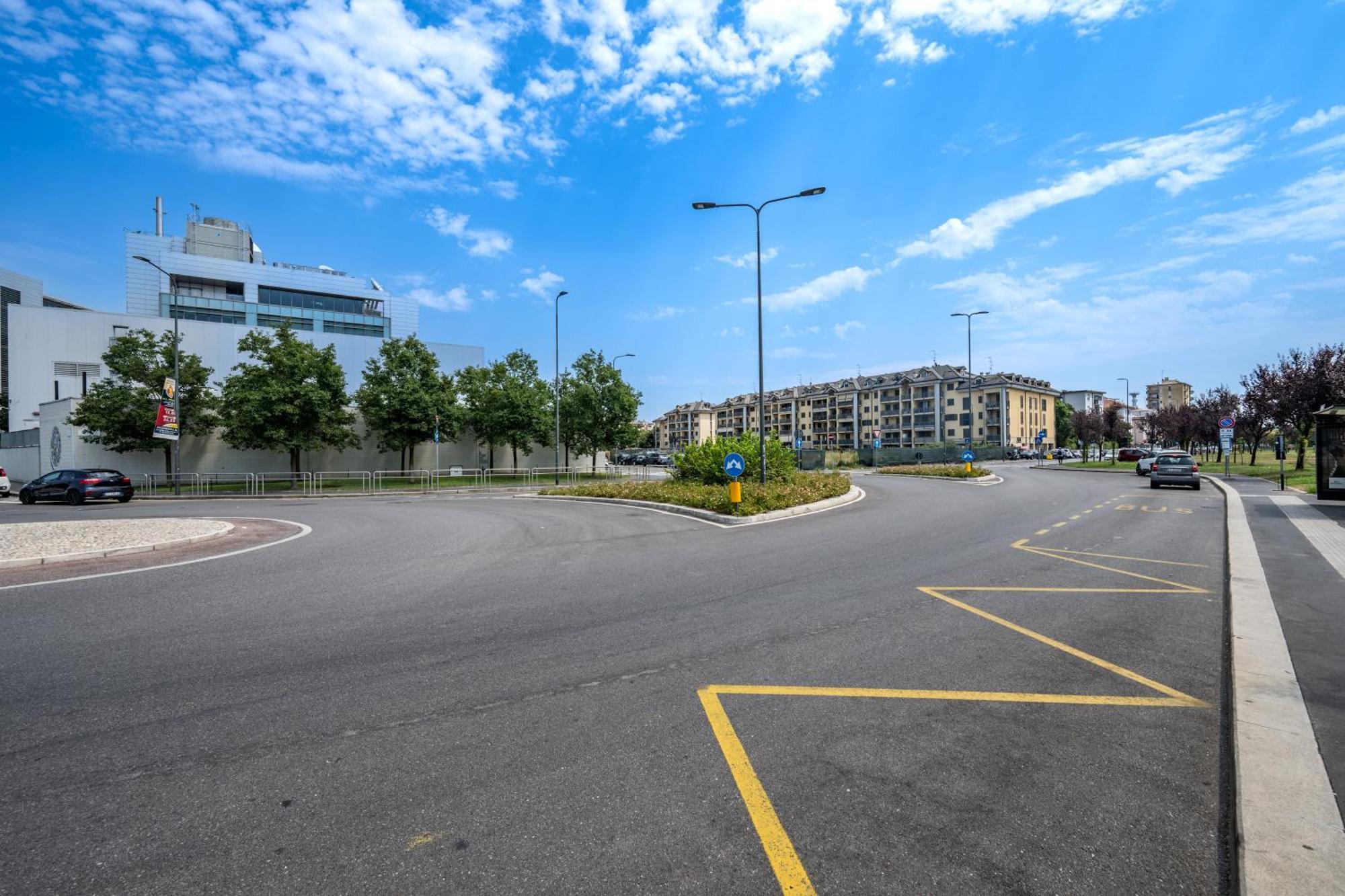 Cozy Suite Rogoredo Apartment Next To The Metro And Train Station Milano Exterior foto