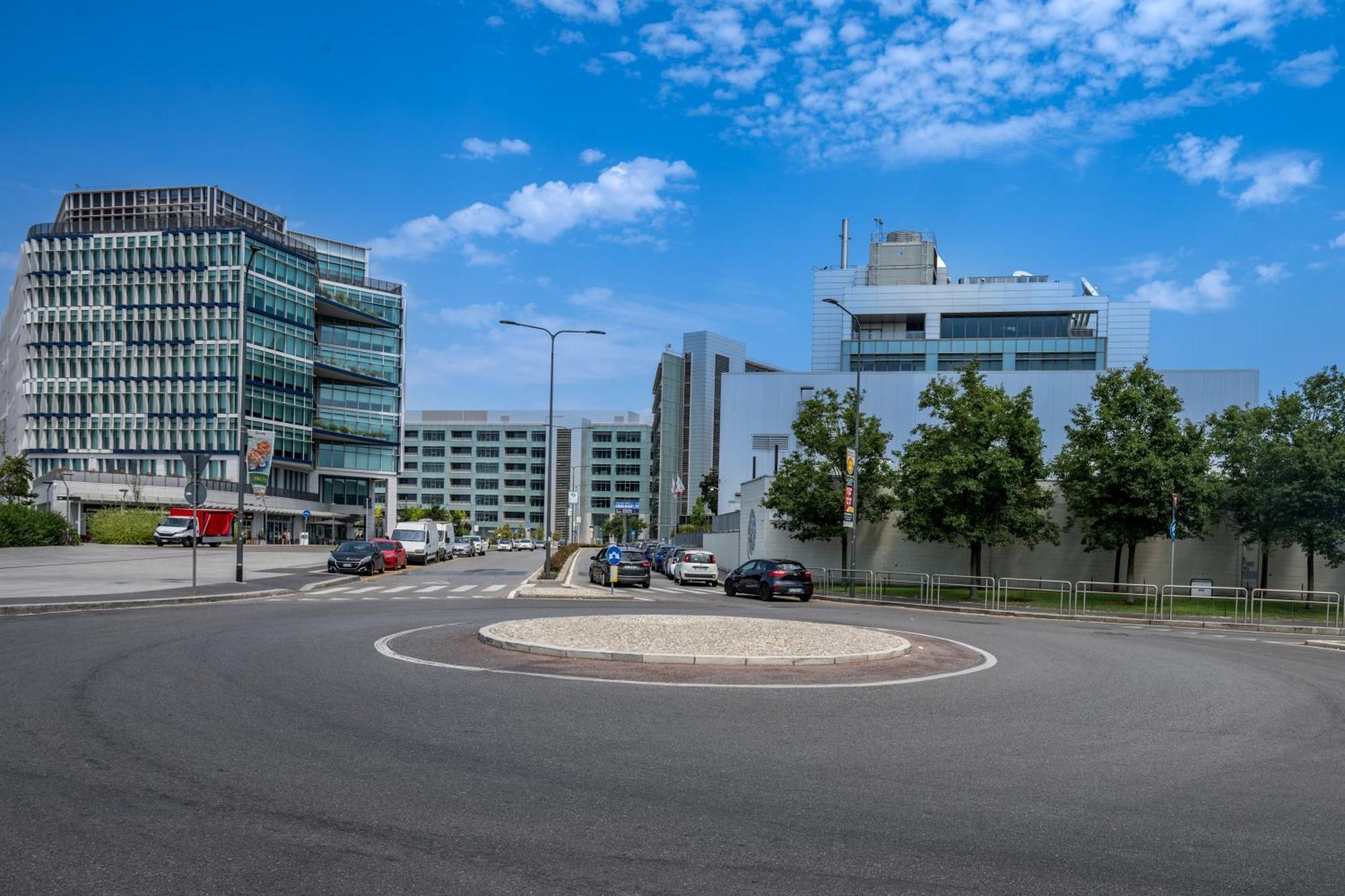 Cozy Suite Rogoredo Apartment Next To The Metro And Train Station Milano Exterior foto