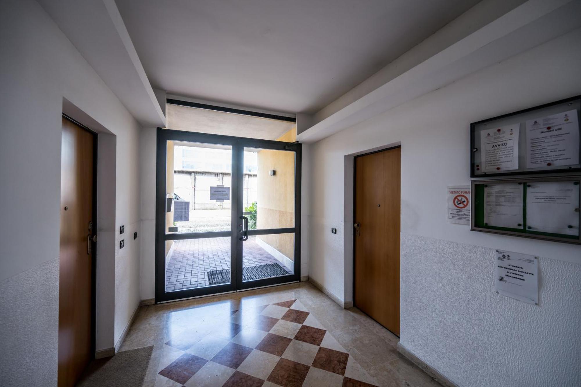 Cozy Suite Rogoredo Apartment Next To The Metro And Train Station Milano Exterior foto