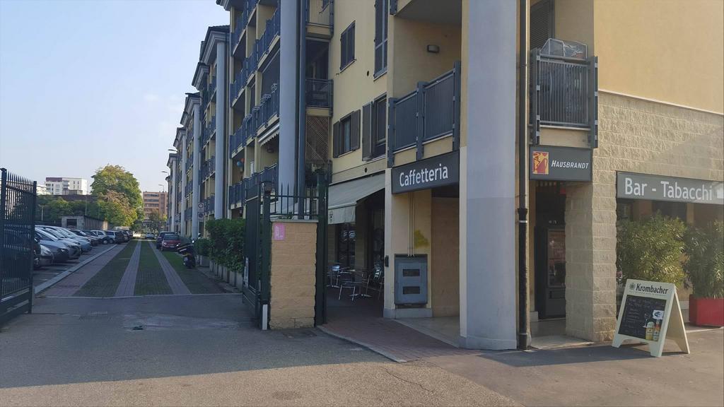 Cozy Suite Rogoredo Apartment Next To The Metro And Train Station Milano Exterior foto